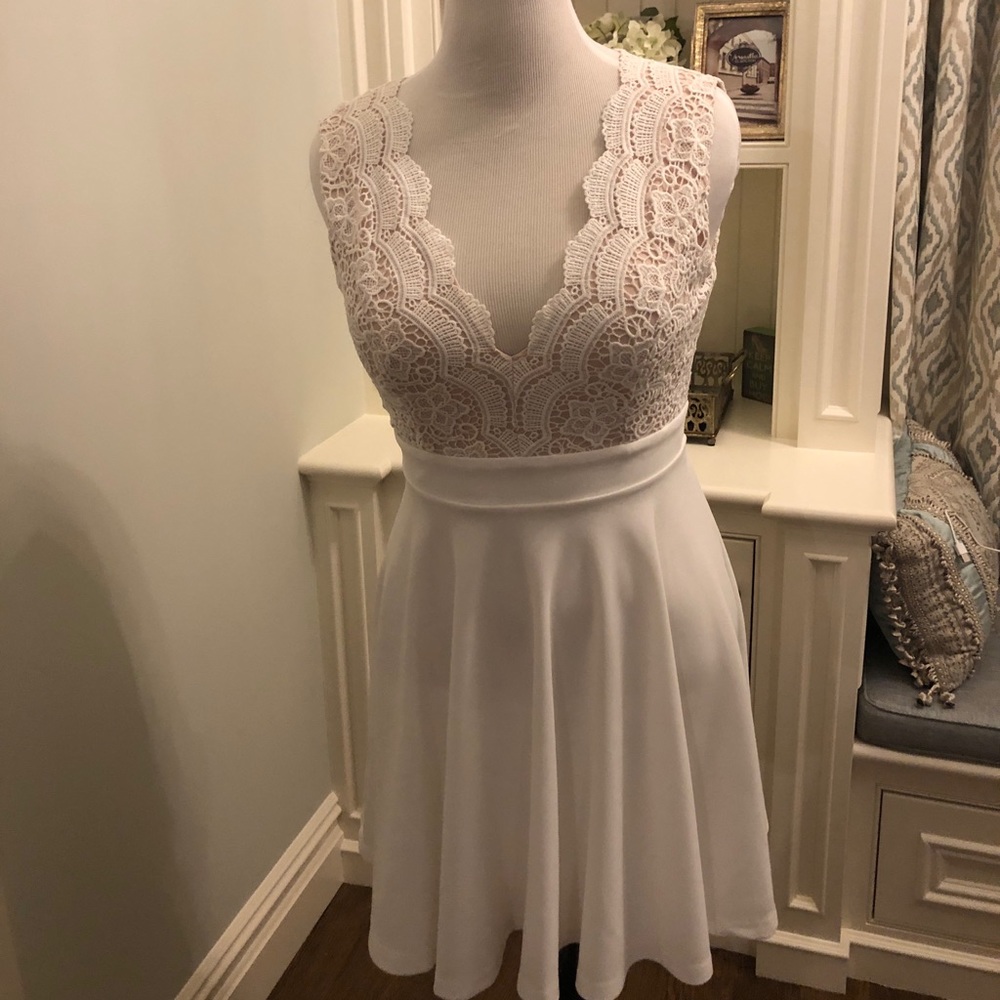 Papaya Deep V White Dress